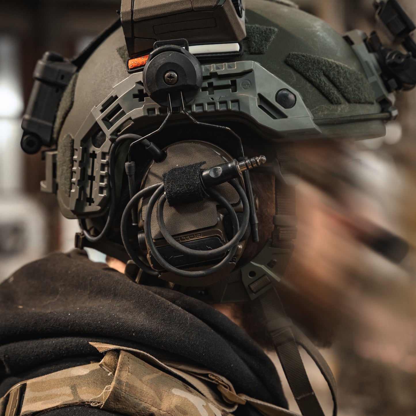 3M PELTOR COMTAC VI PATCH headset with K.fluff PATCH Velcro hook cutouts, ranger green Mil‑Spec Cordura camo & 3M adhesive for cable management, IR resistance & concealment. schuberth m100 helmet