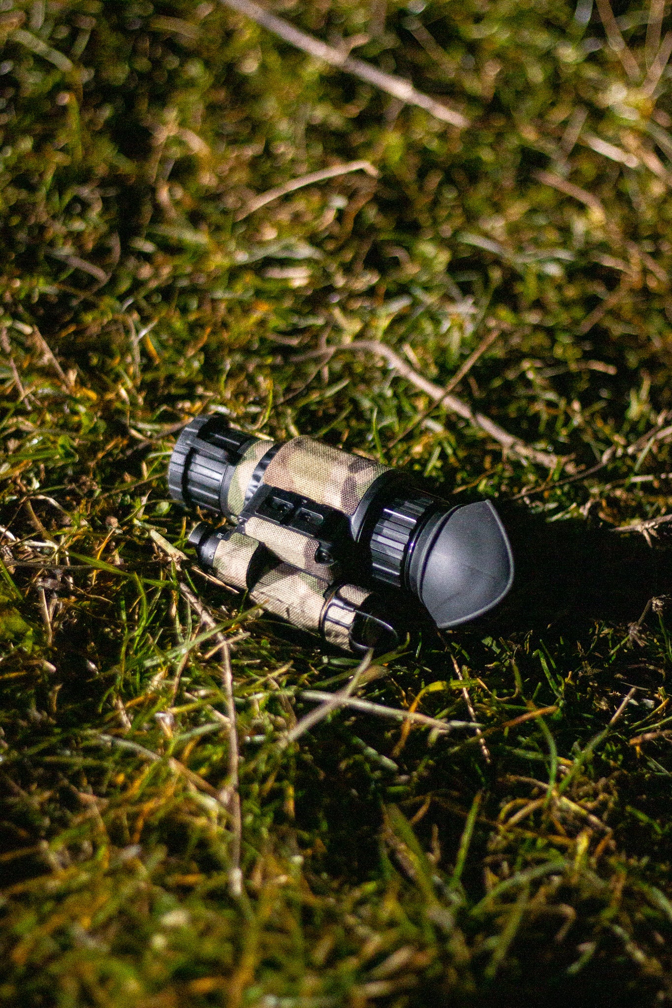 WOLF14 night vision device with Multicam K.wrap mil‑spec Cordura camo and 3M adhesive for IR resistance & concealment