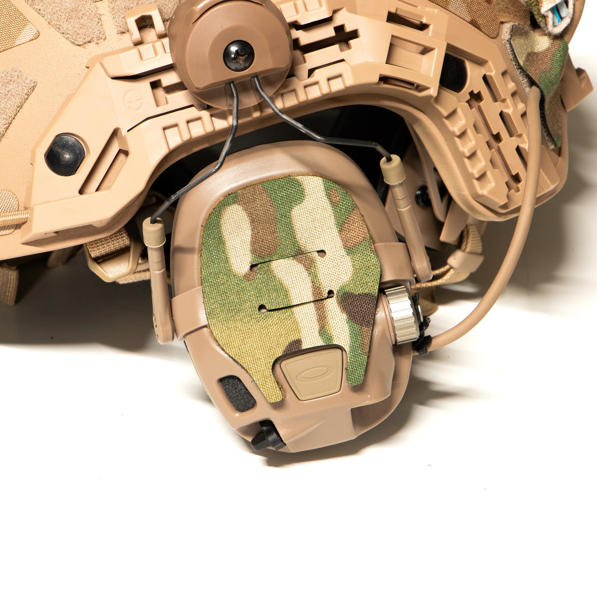 OpsCore AMP with K.fluff PATCH Velcro hook cutouts, Multicam Mil‑Spec Cordura camo & 3M adhesive for cable management, IR resistance & concealment